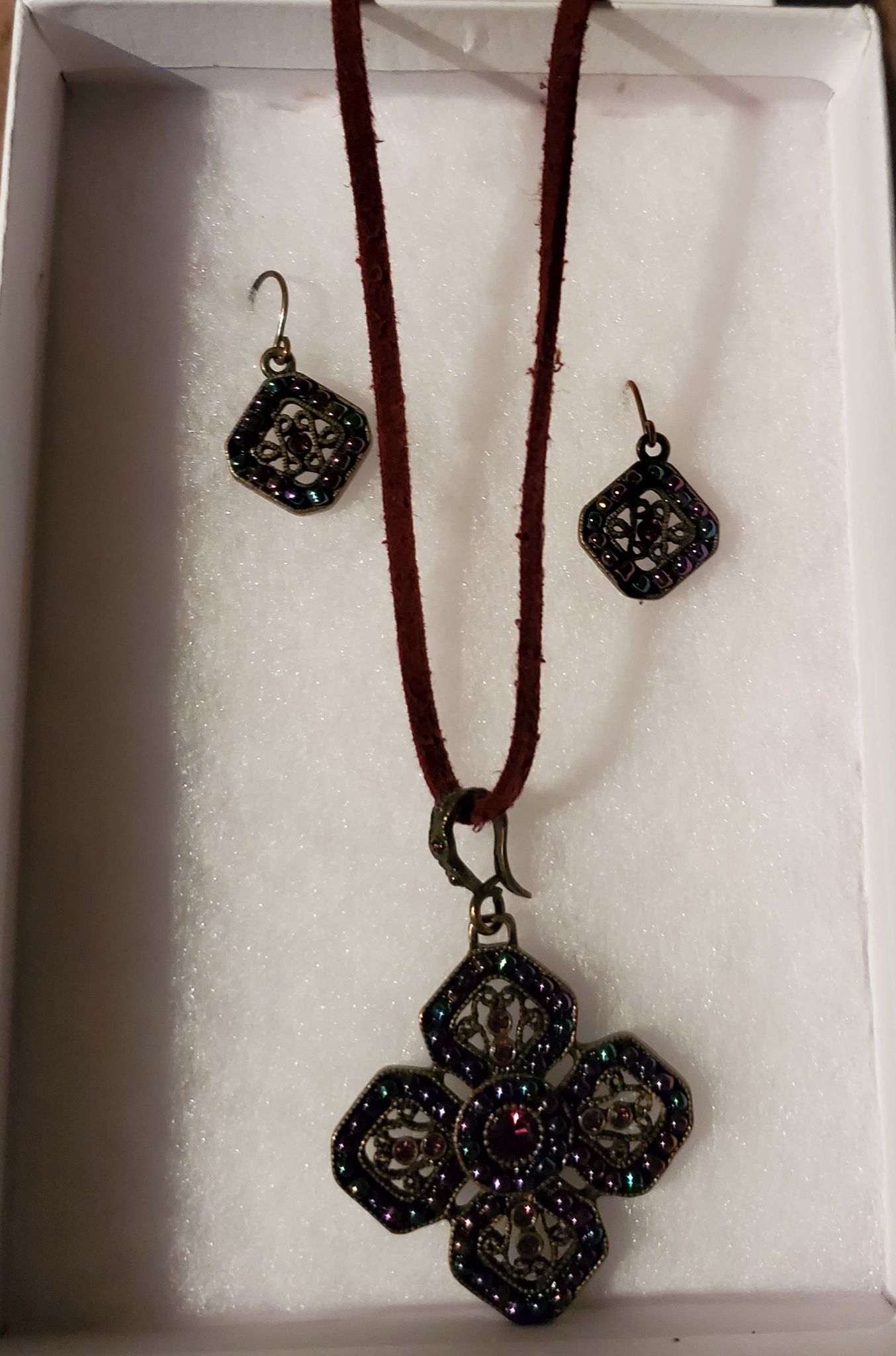 Premier Designs Vintage Silver Tone Marcasite, Onyx, and Rhinestone Necklace with Matching Earrings (PD Hallmark)